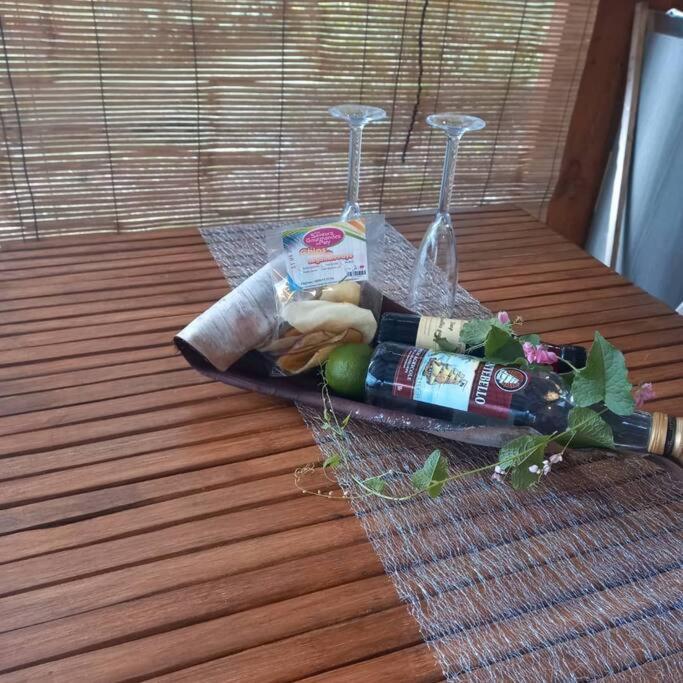 Bungalow Atypique Ti Bambou A 500M De La Plage サンタンヌ エクステリア 写真